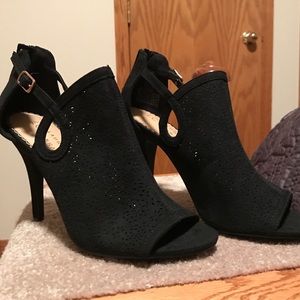 LC heels